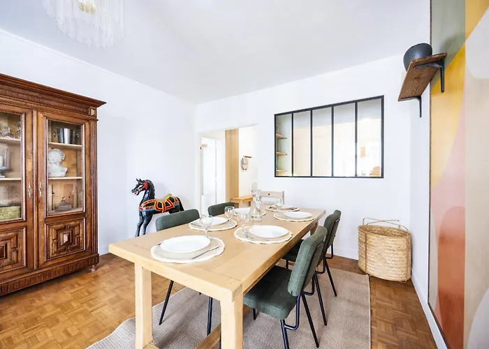 Le Cheval A Bascule - 2 - Balcon Colomiers