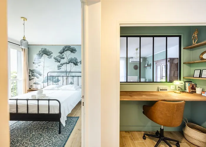 Le Cheval A Bascule - 2 - Balcon