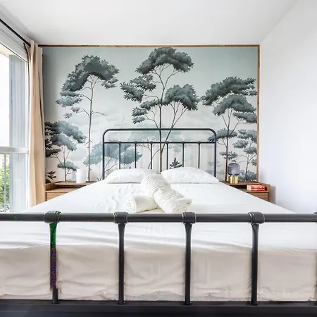 Le Cheval A Bascule - 2 - Balcon *